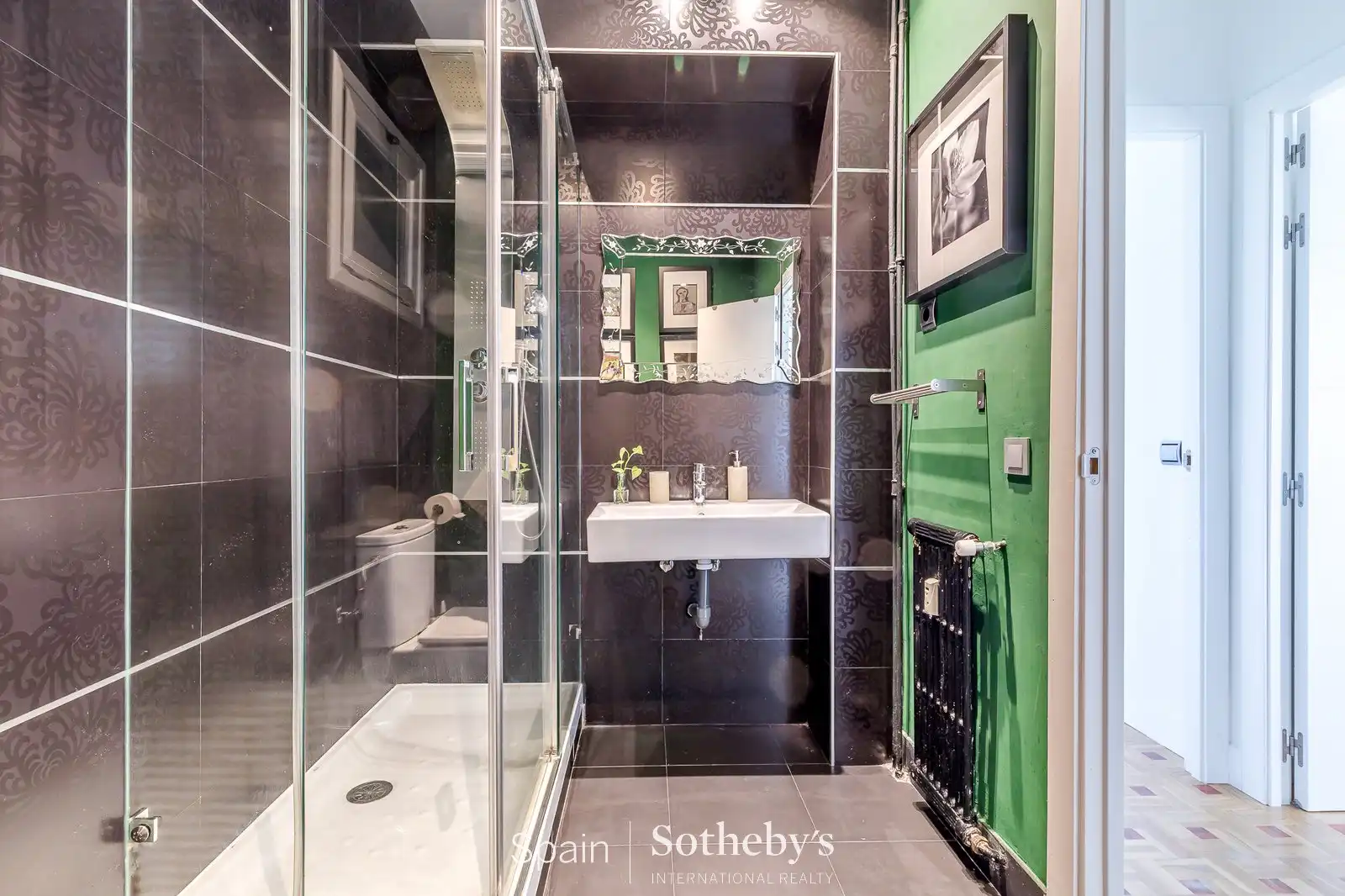 Baño de Apartamento en venta en Madrid