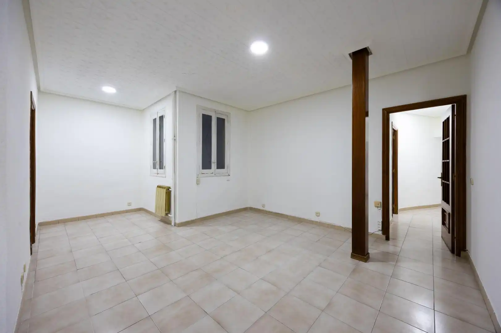 Flat for sale in Madrid  with Parquet flooring