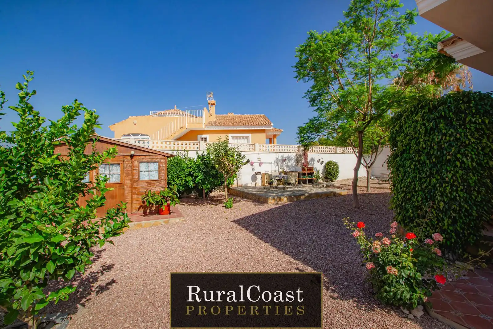 Vista exterior de Casa o chalet en venta en Busot con Calefacción, Terraza y Trastero