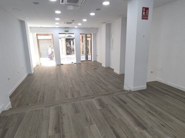 Local comercial en venda a Calle Federico de Mendizábal