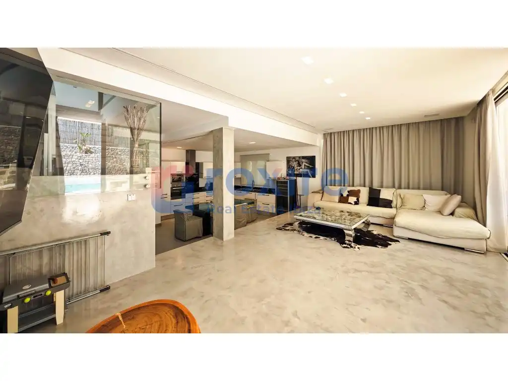 Sala d'estar de Casa o xalet en venda en Santa Eulària des Riu amb Aire condicionat, Jardí privat i Terrassa