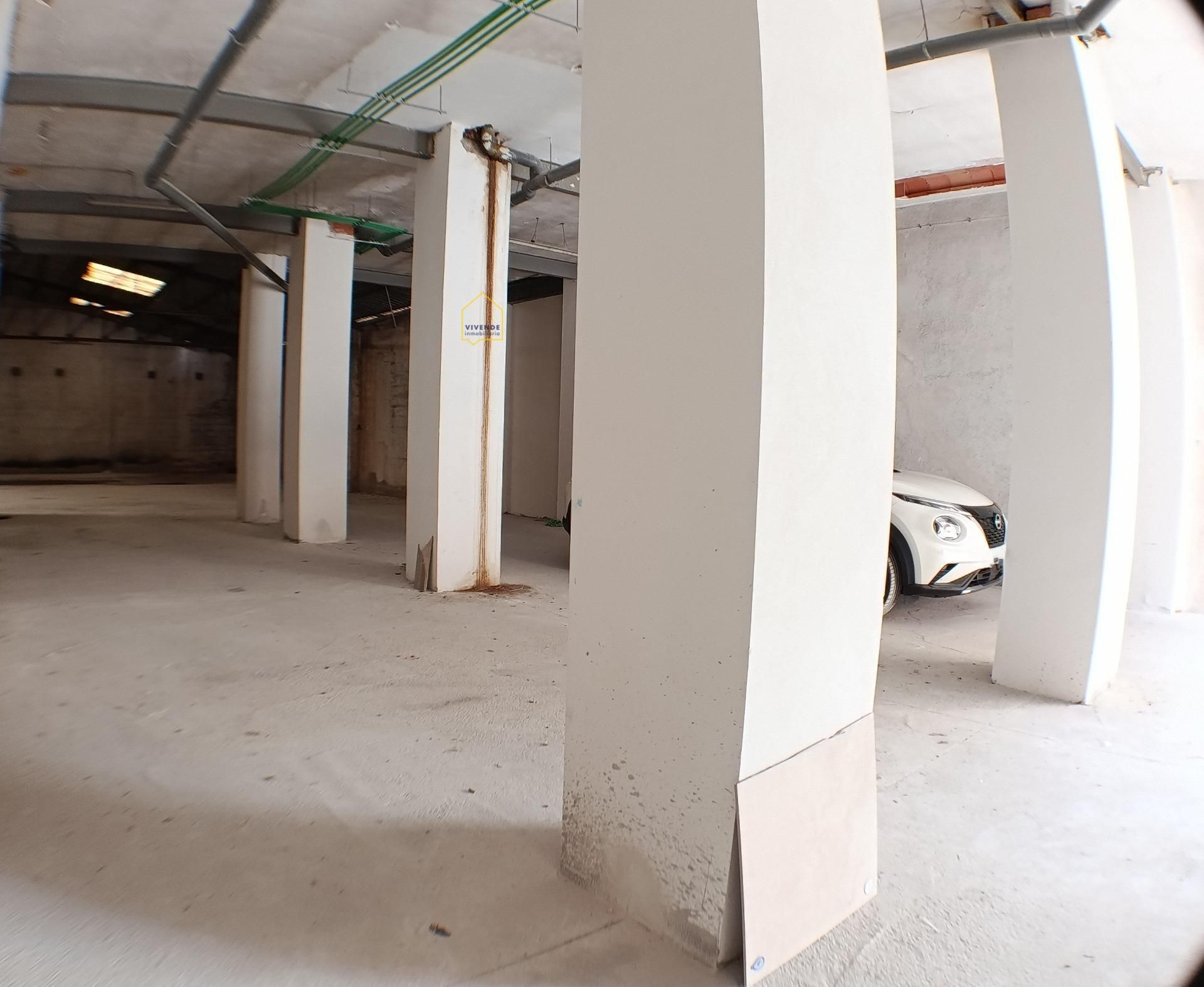 Aparcament de Nau industrial en venda en Lorca