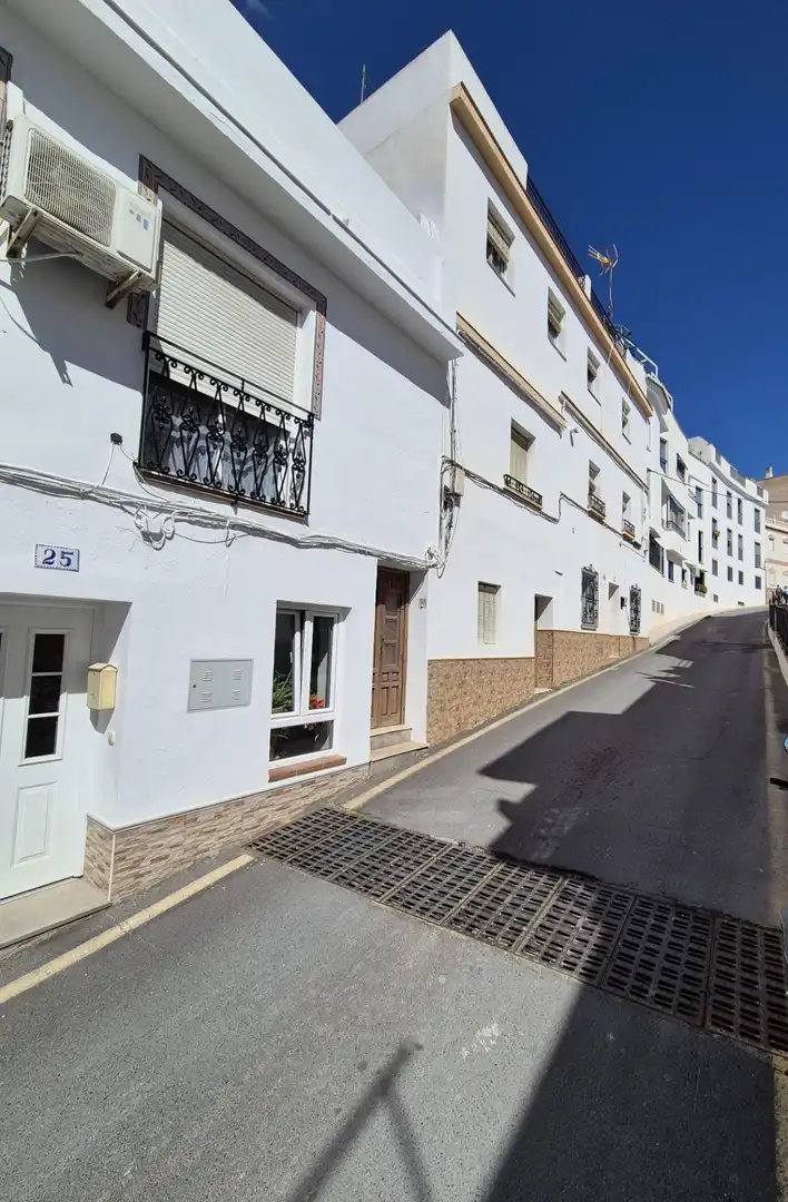Houses for sale in REAL (LA HERRADURA), 27, La Herradura centro