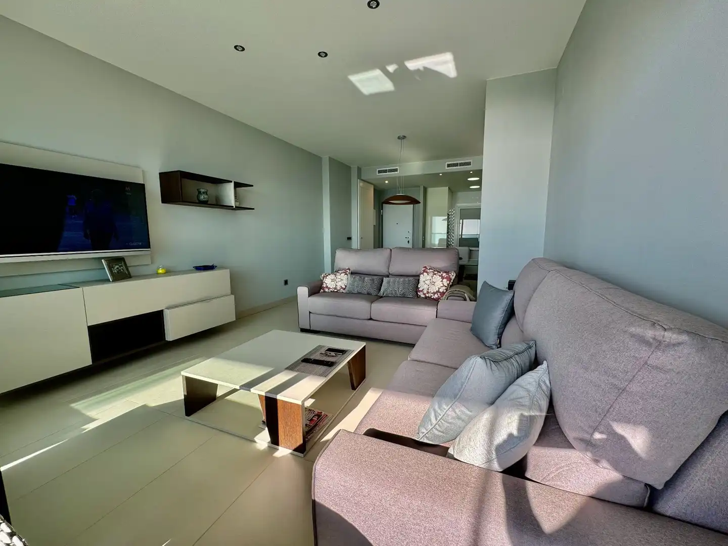 Apartamento con piscina en venta en Playa de Poniente, imagen 12