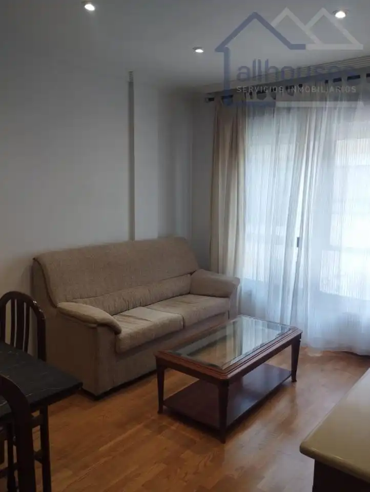 Sala d'estar de Apartament en venda en O Rosal   amb Calefacció i Balcó