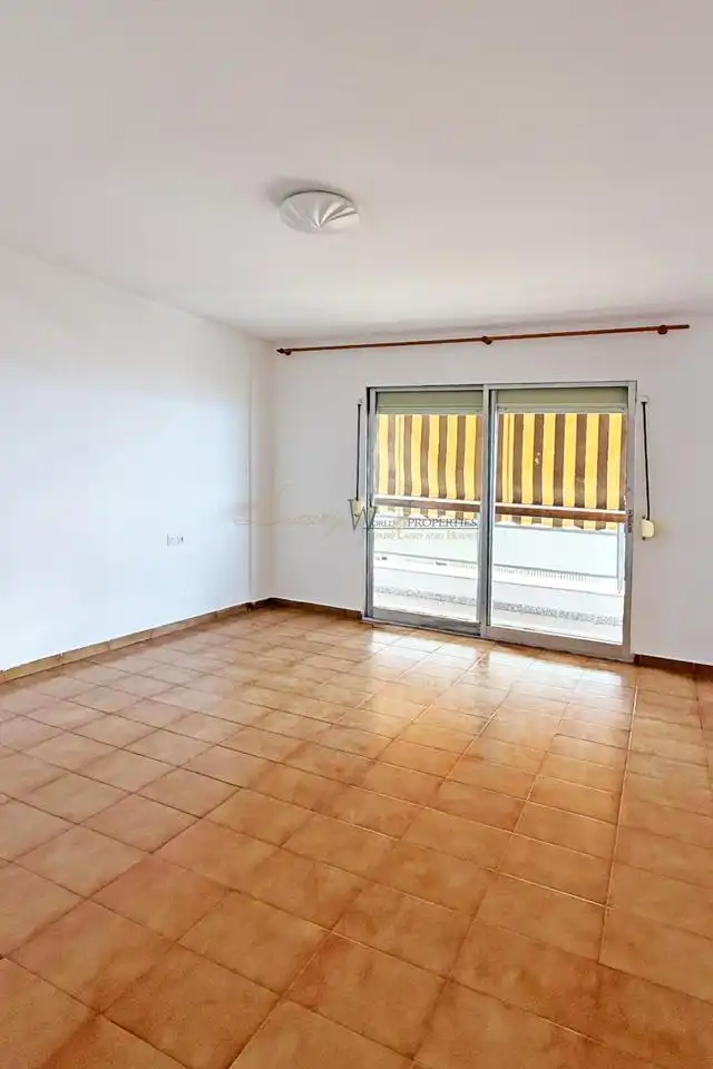 Apartamento en venta en Arona con Terraza y Piscina comunitaria