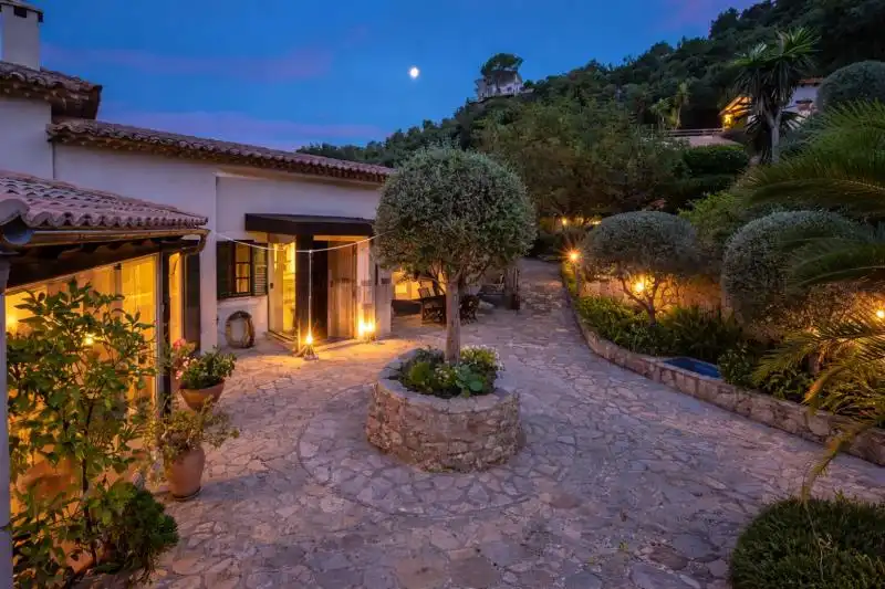 Villa in vendita a 0, imagen 4