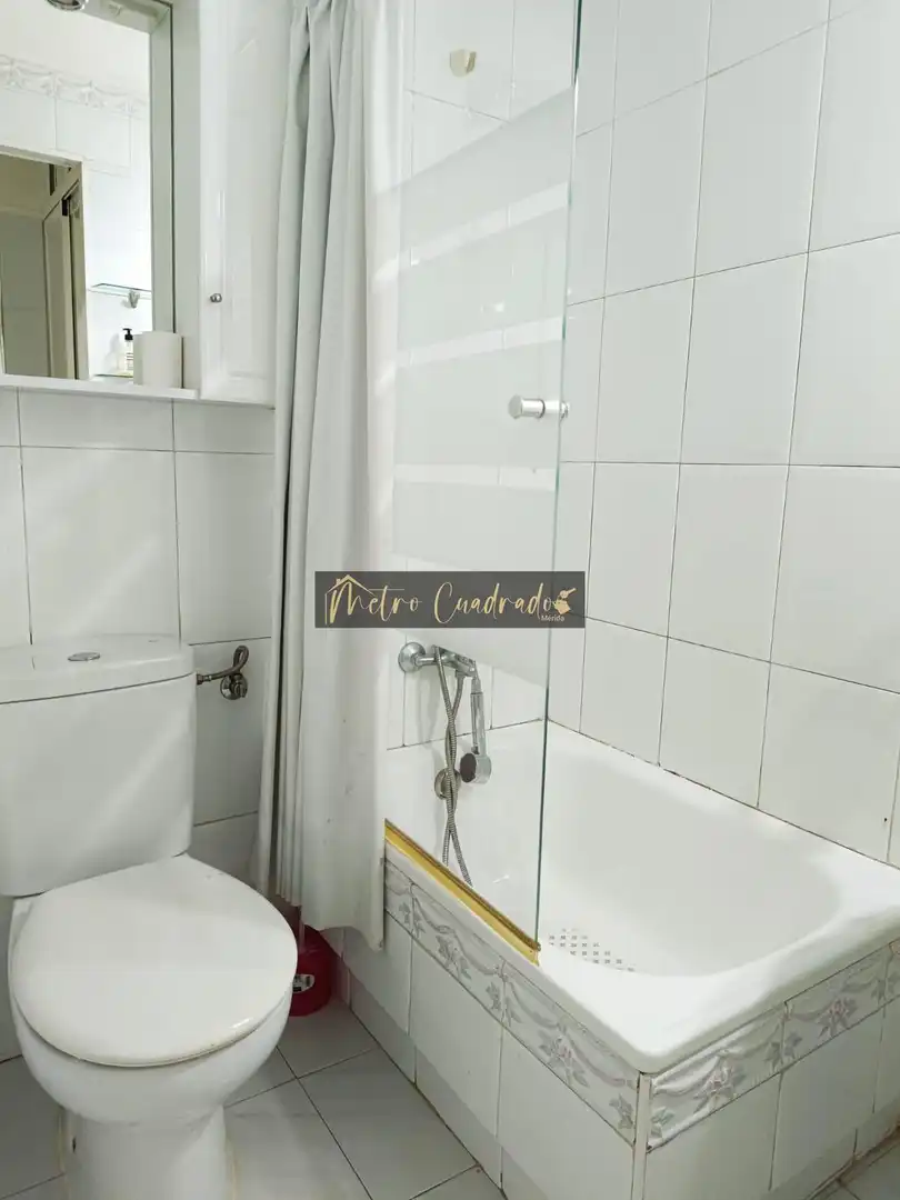 Badezimmer von Wohnung zur Miete in Mérida mit Klimaanlage und Möbliert