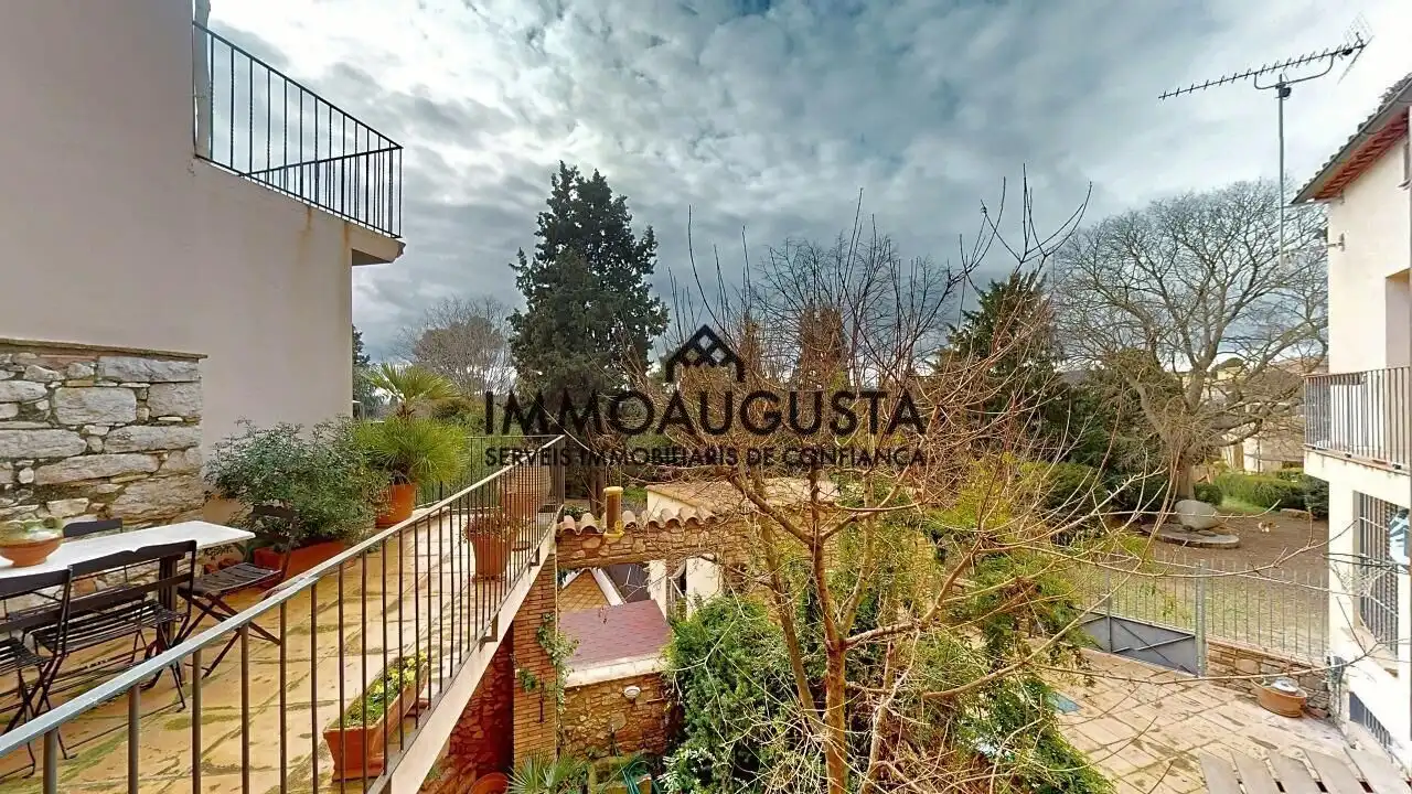Vista exterior de Finca rústica en venta en Collbató con Aire acondicionado, Calefacción y Terraza
