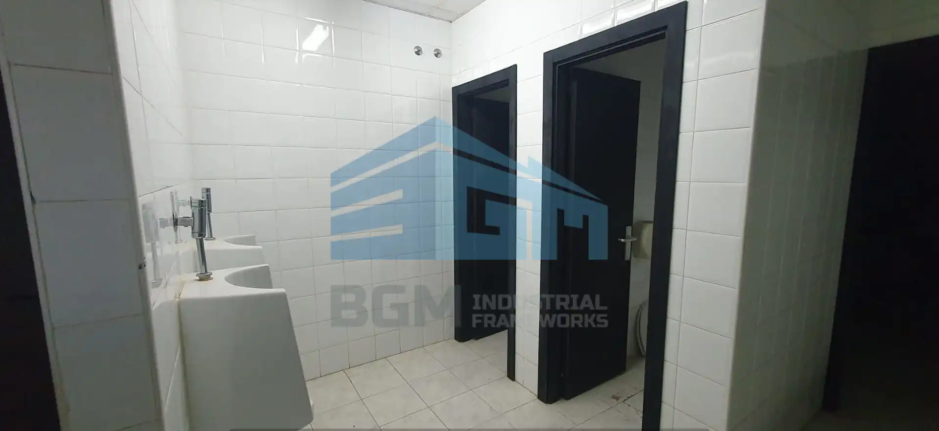Bathroom of Industrial buildings for sale in As Pontes de García Rodríguez 