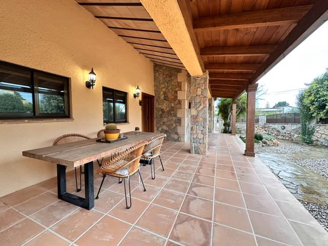 Casa-chalet en Venta en Botarell