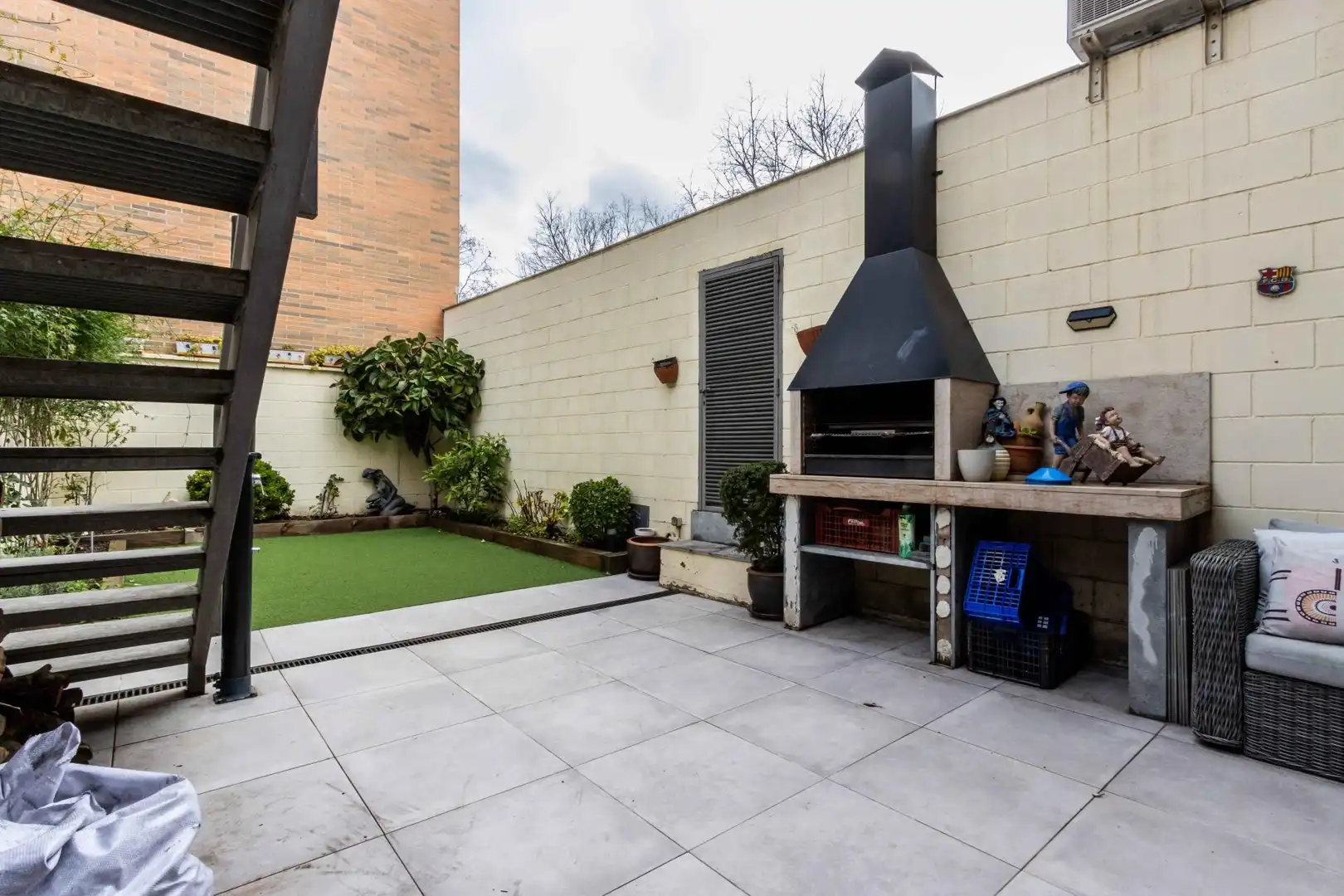 Terraza de Casa o chalet en venta en Castellar del Vallès con Aire acondicionado, Calefacción y Jardín privado