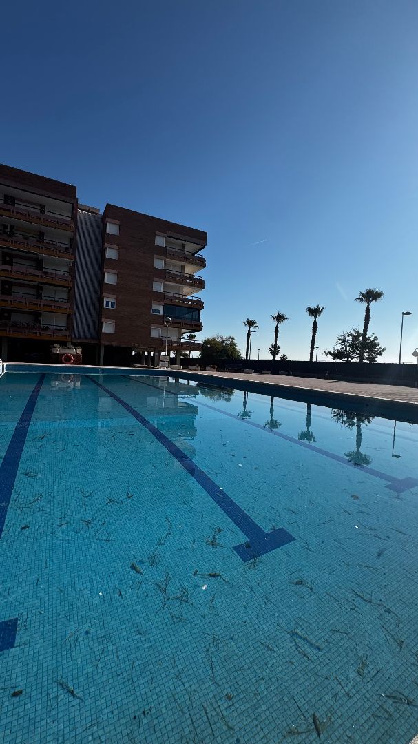 Schwimmbecken von Wohnung zum Verkauf in Torredembarra mit Klimaanlage, Heizung und Terrasse