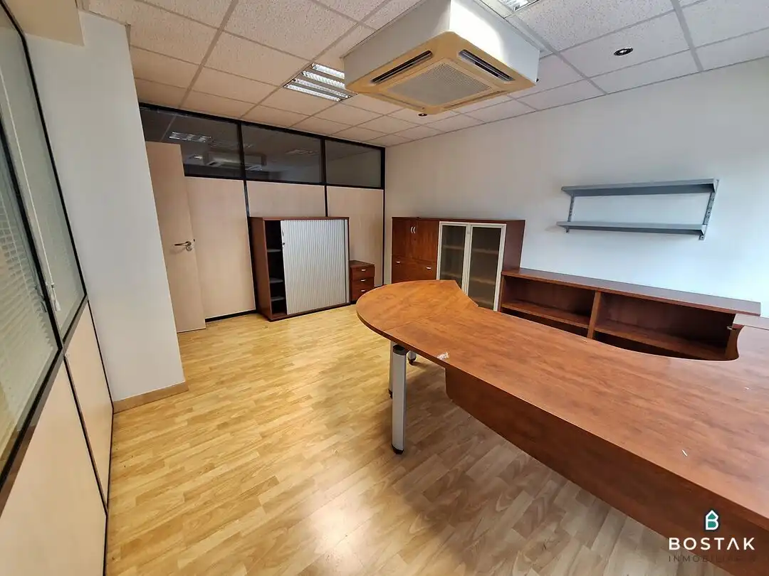 Business premises to rent in Zumalacárregui Etorbidea, imagen 12