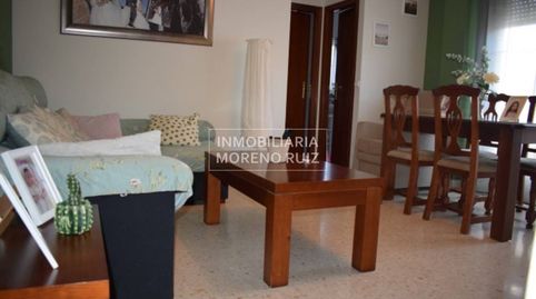 PISO CON TERRAZA PRIVADA Y PARKING.