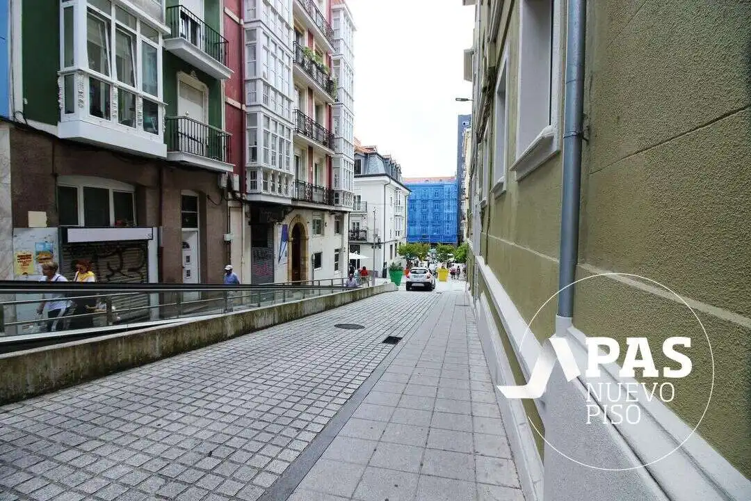 Vista exterior de Piso en venta en Santander con Alarma