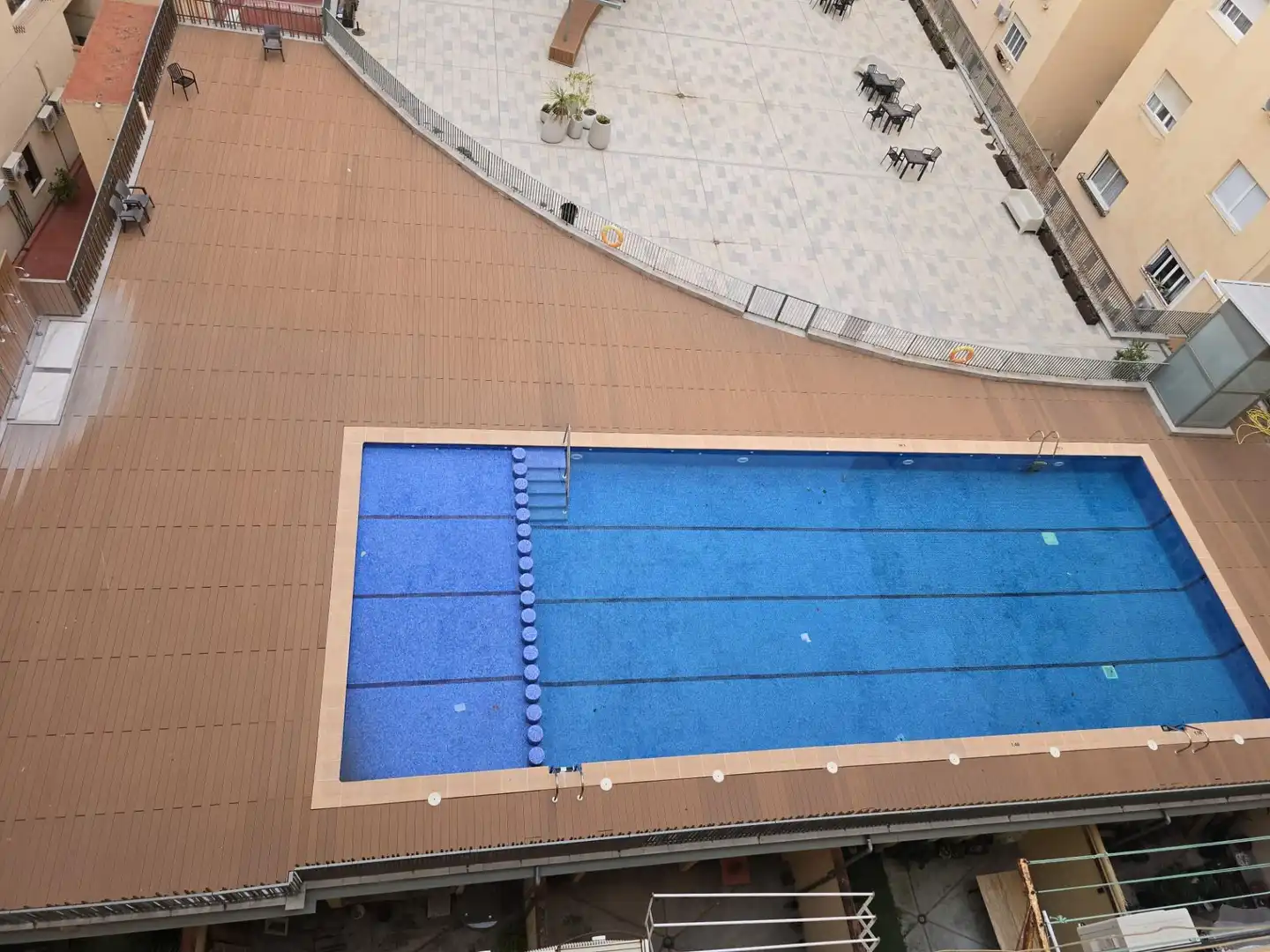 Piscina de Piso en venta en  Valencia Capital con Balcón y Piscina comunitaria