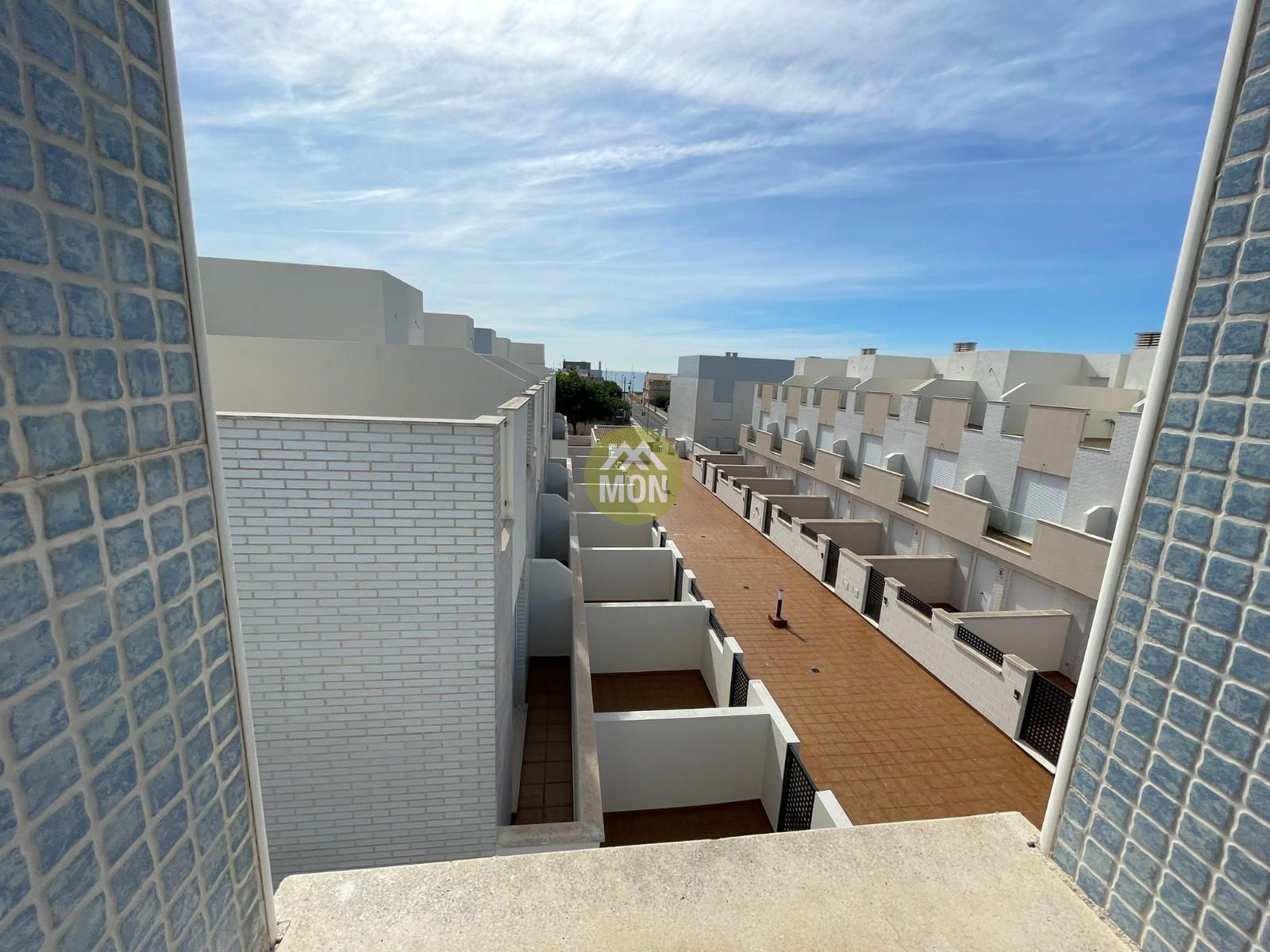 Single-family semi-detached for sale in Playa - Ben Afeli