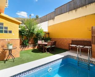 Piscina de Casa o xalet en venda en Cenes de la Vega amb Aire condicionat i Terrassa