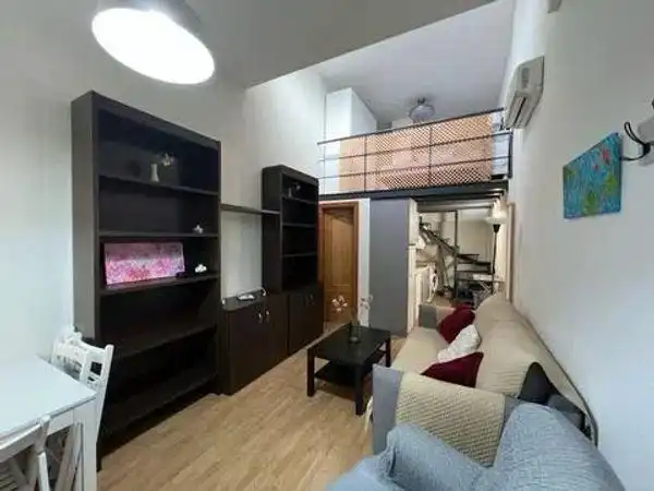 Sala de estar de Estudio en venta en Ciudad Real con Aire acondicionado, Calefacción y Trastero