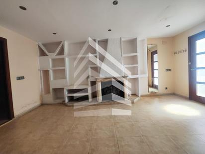 Living room of Country house for sale in Vila-sana  with Parquet flooring, Terrace and Balcony
