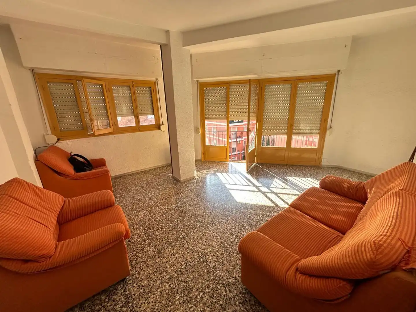 Sala de estar de Piso en venta en Crevillent con Balcón