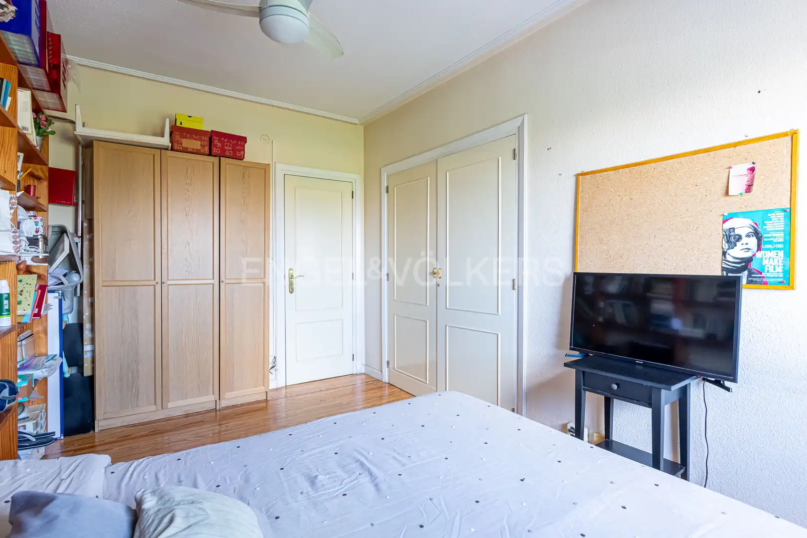 Bedroom of Flat for sale in Sevilla  with Air Conditioner and Heating