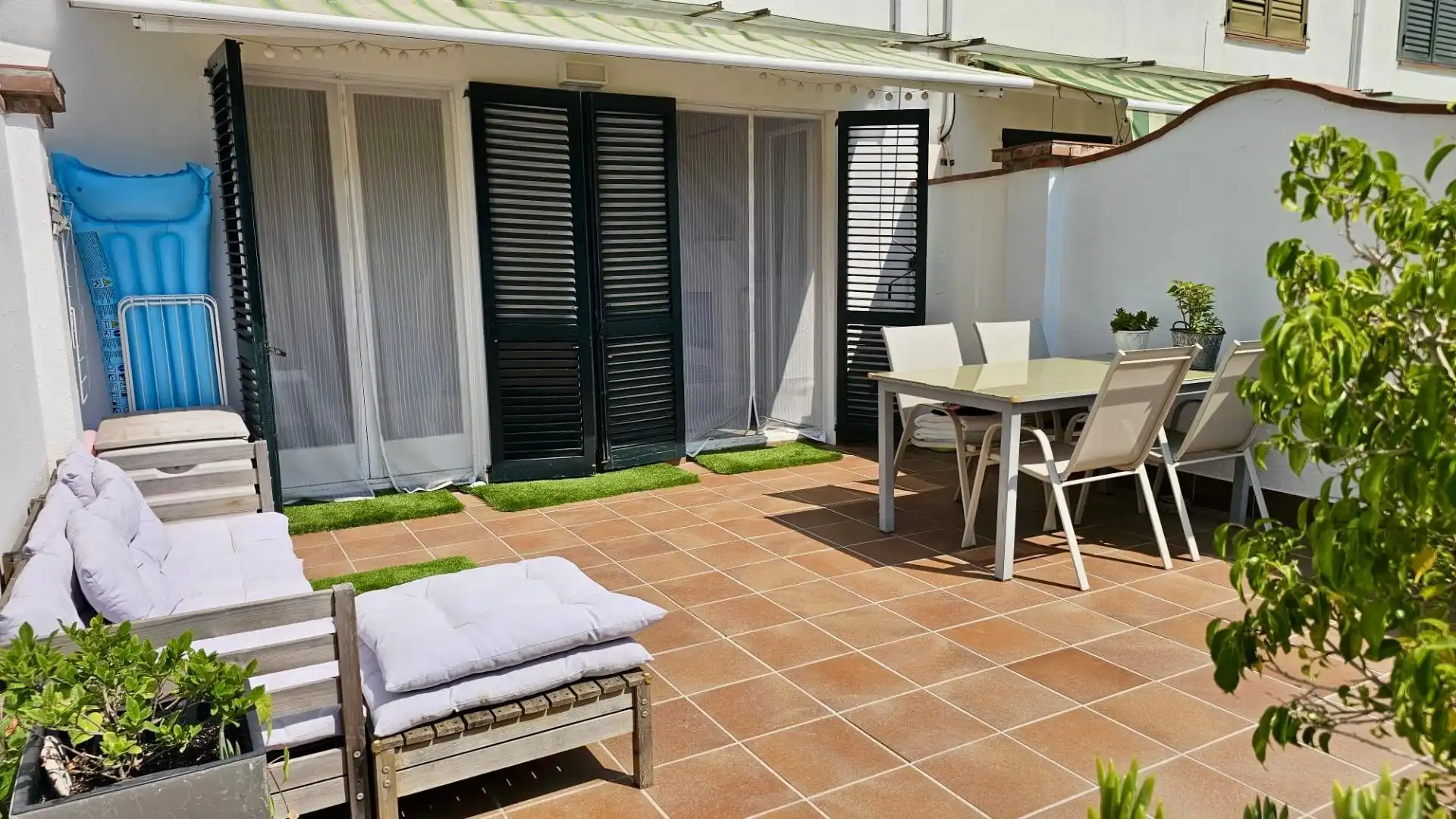 Terraza de Casa o chalet en venta en Calella con Aire acondicionado, Calefacción y Jardín privado
