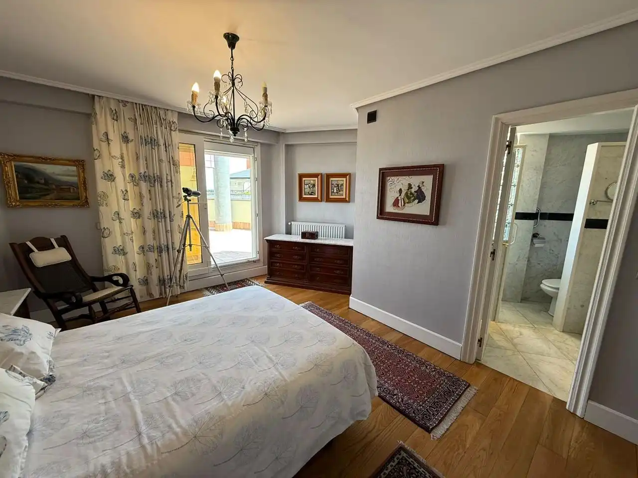 Habitación de Ático en venta en Castro-Urdiales con Calefacción, Parquet y Terraza