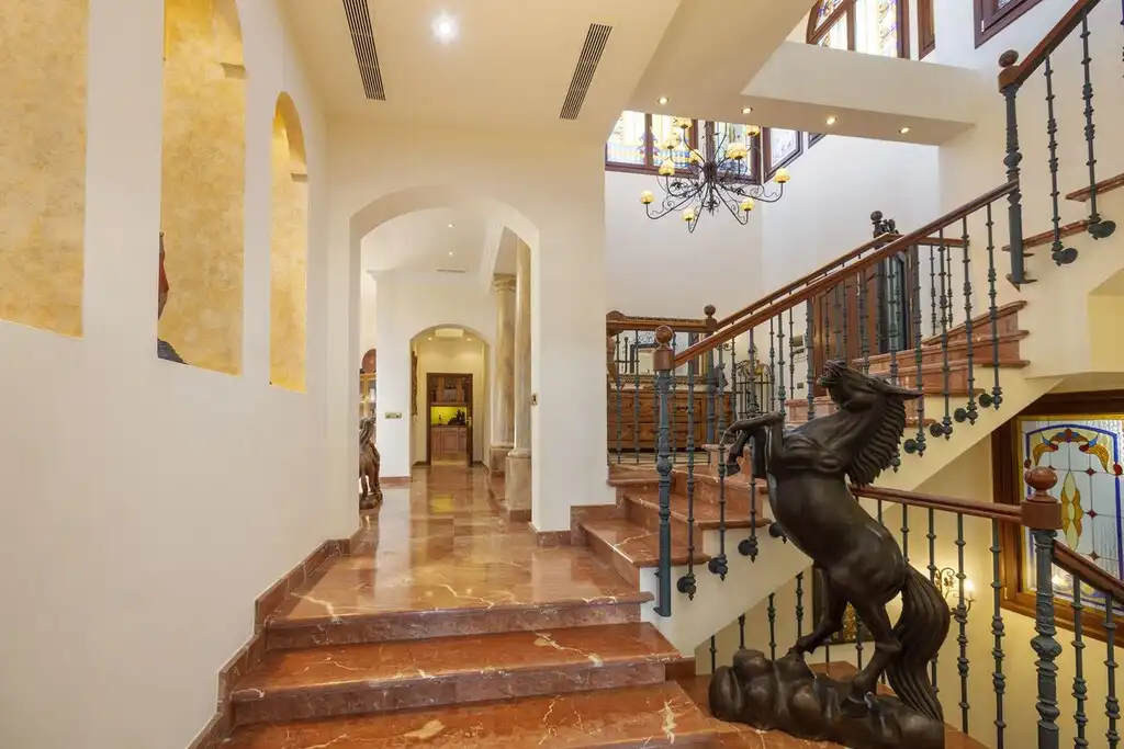 Detached house with pool for sale in San Pedro de Alcántara, imagen 11