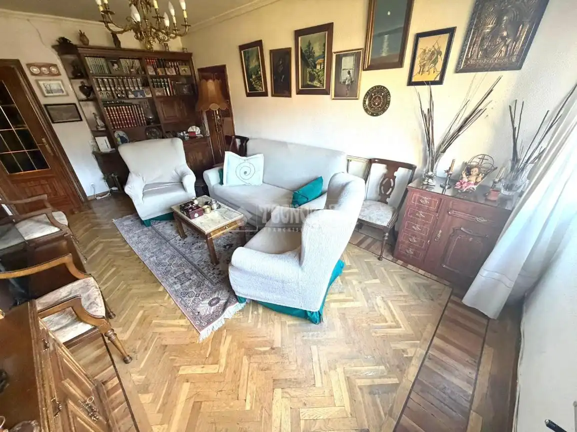 Sala de estar de Piso en venta en Madrid