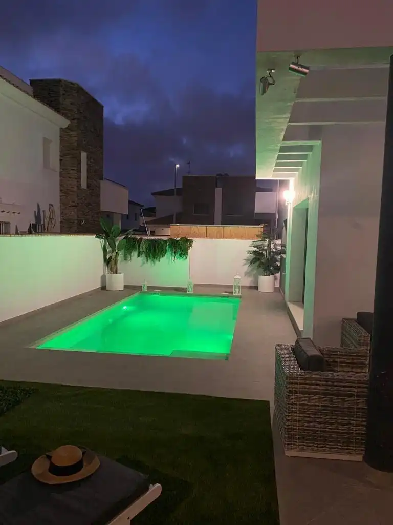 Doppelhaushälfte mit Pool zum Verkauf in Las Lagunas - Campano, imagen 7