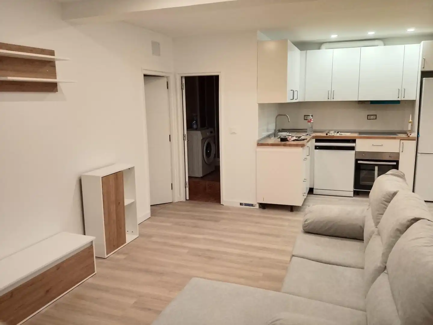 Flat for rent in Oviedo   with Heating, Terrace and Furnished