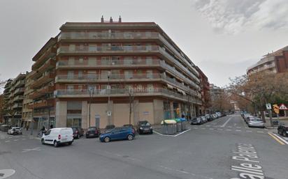 Exterior view of Premises for sale in  Barcelona Capital  with Air Conditioner