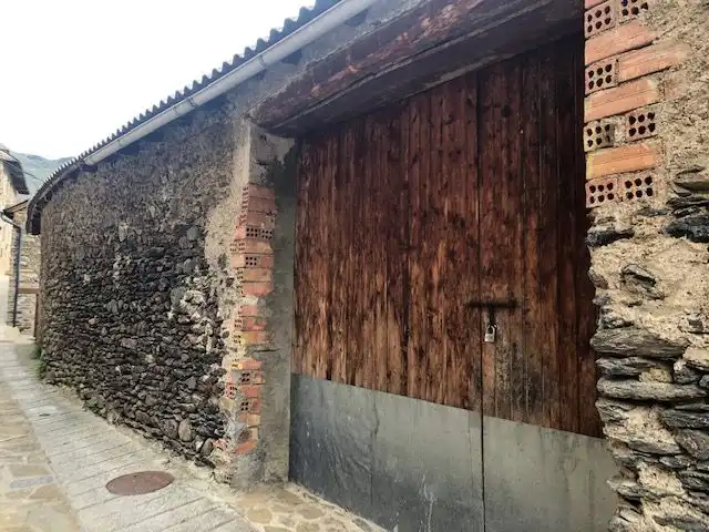 Vista exterior de Finca rústica en venta en La Guingueta d'Àneu