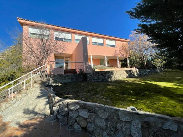 Casa-chalet en Alquiler en Los Robles