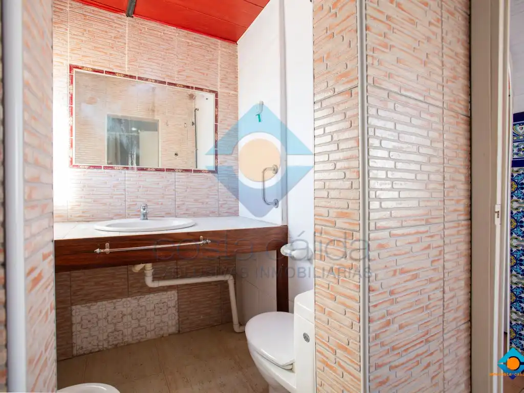 Badezimmer von Dachboden zum Verkauf in Mazarrón mit Terrasse und Abstellraum