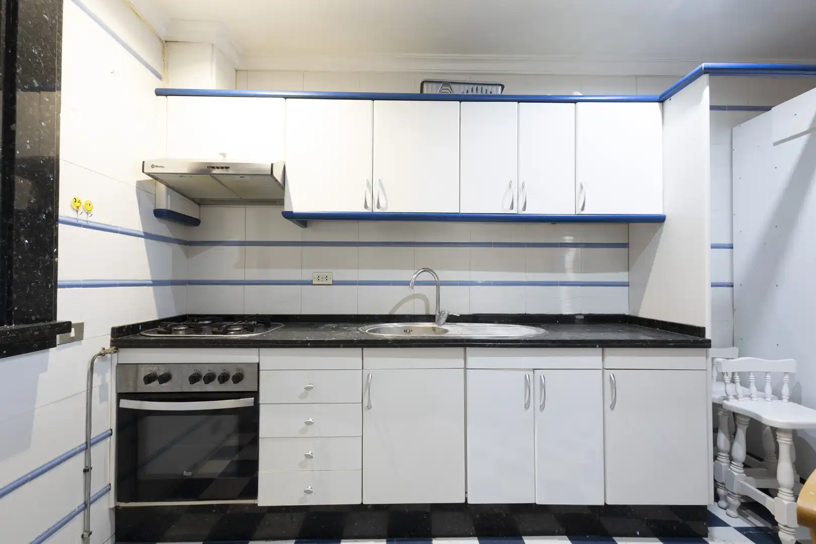 Cocina de Edificio en venta en San Juan de la Rambla