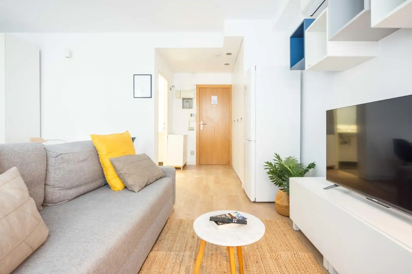 Sala de estar de Piso de alquiler en Barcelona con Aire acondicionado, Calefacción y Parquet