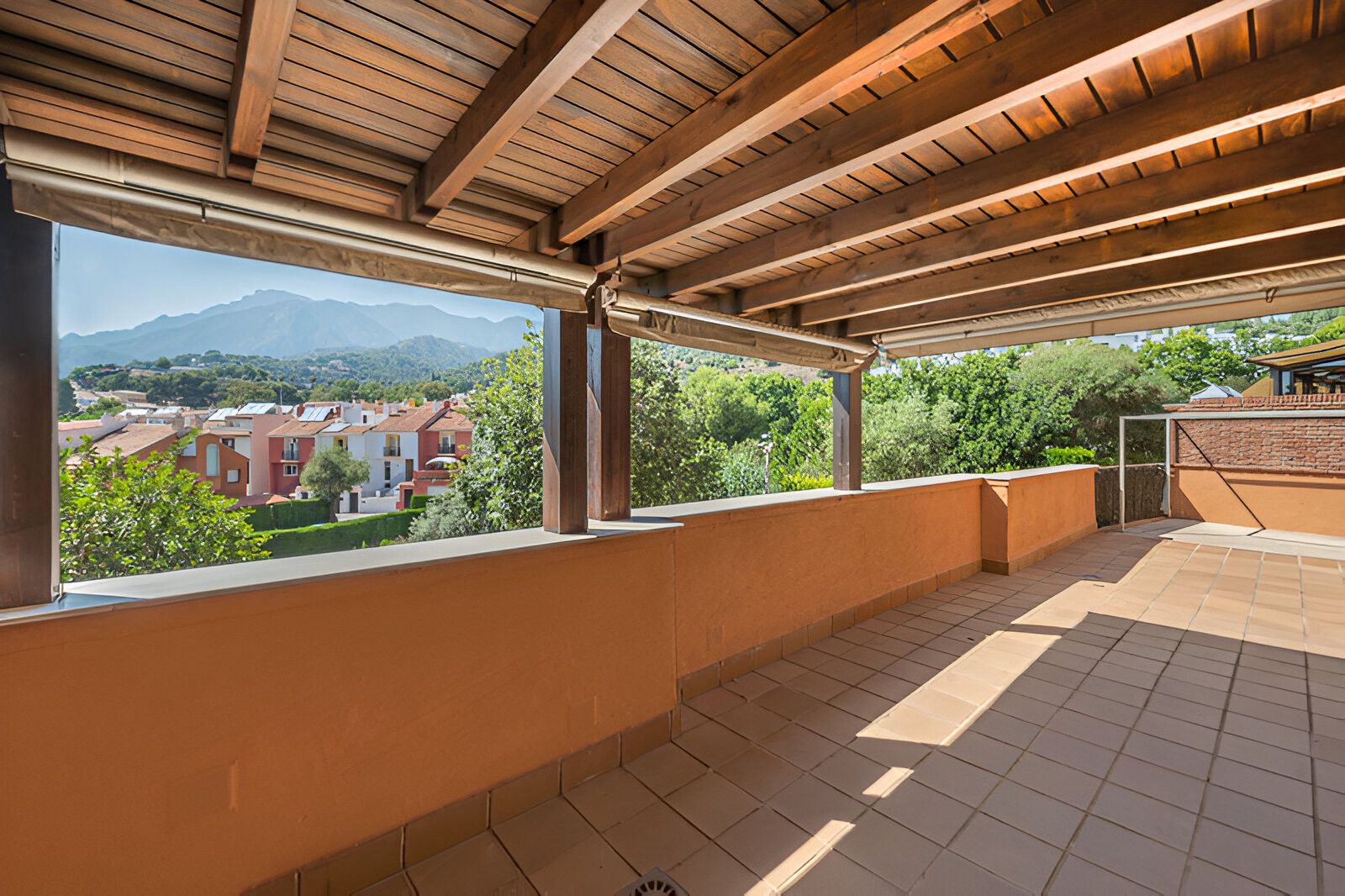 Terrassa de Apartament en venda en Marbella amb Aire condicionat, Terrassa i Traster