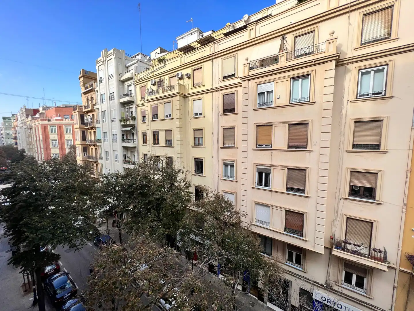 Vista exterior de Piso de alquiler en Valencia con Aire acondicionado, Calefacción y Amueblado