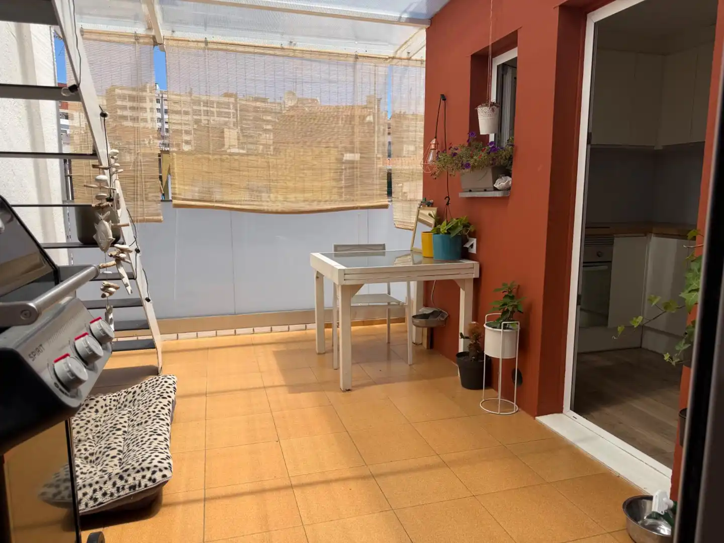 Terrasse von Dachboden zum Verkauf in Mataró mit Klimaanlage, Heizung und Parkett