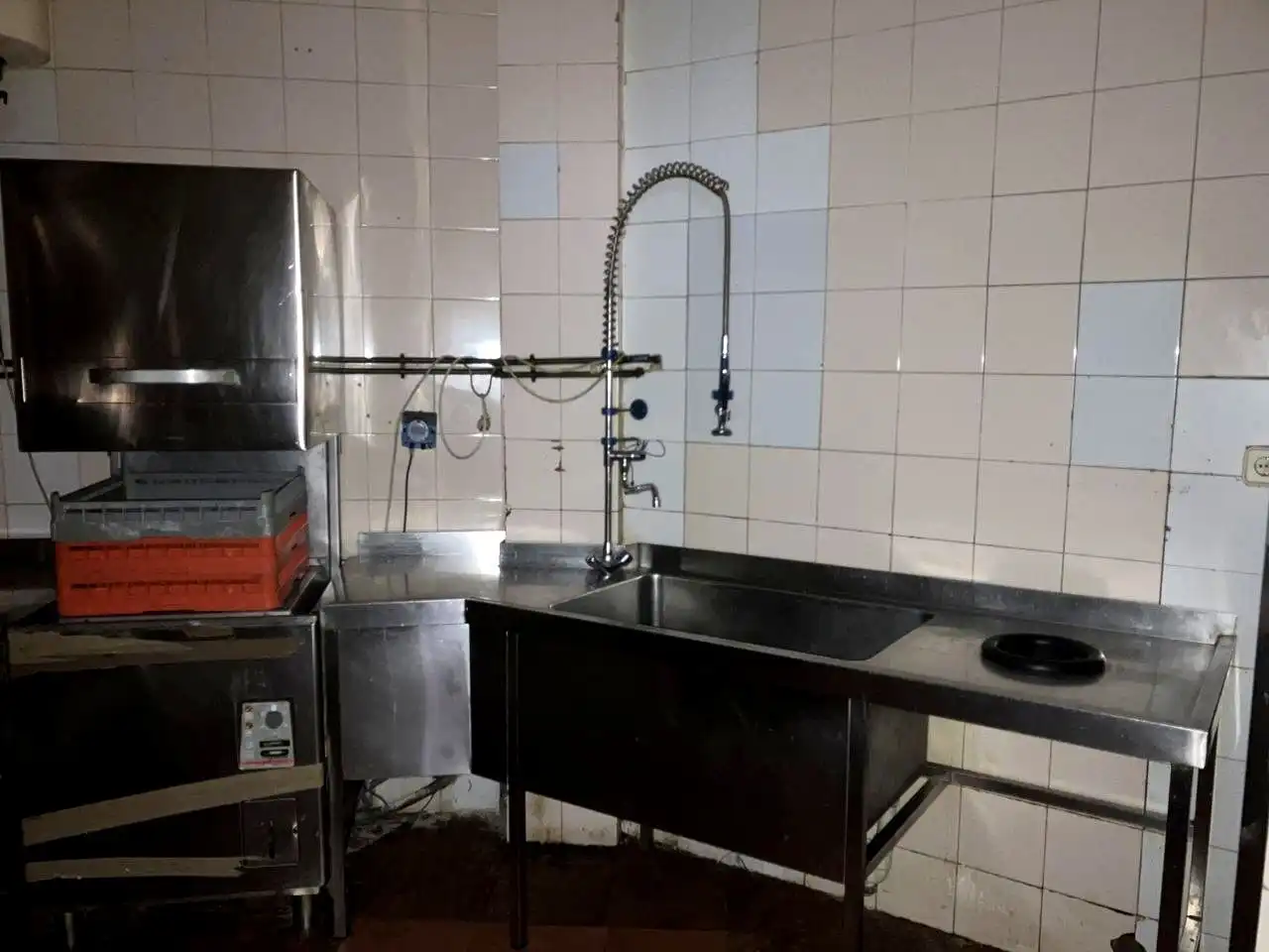Cocina de Local en venta en Las Rozas de Madrid