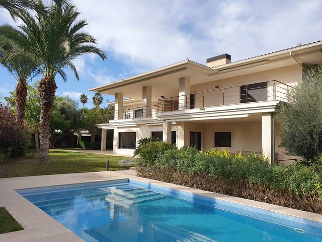 Casa-chalet en Venta en Vistahermosa
