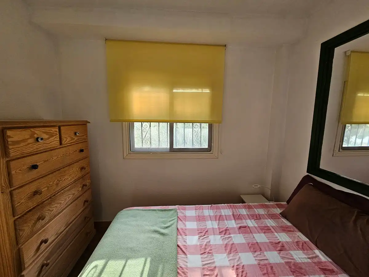 Habitación de Apartamento en venta en Santa Pola con Aire acondicionado, Terraza y Amueblado
