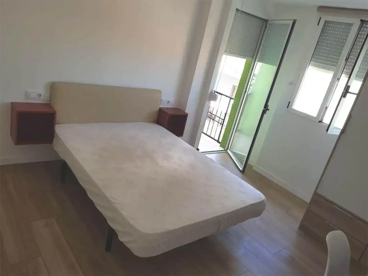 Habitación de Piso para compartir en Almoines con Aire acondicionado, Amueblado y Balcón
