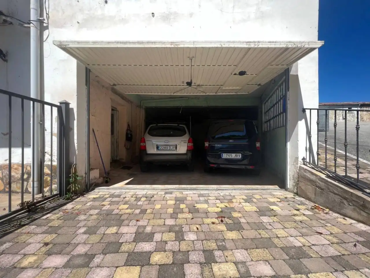 Parking of Houses for sale in Tubilla del Agua  with Heating, Private garden and Terrace