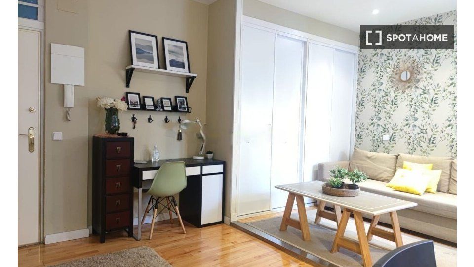 Flat to rent in Delicias