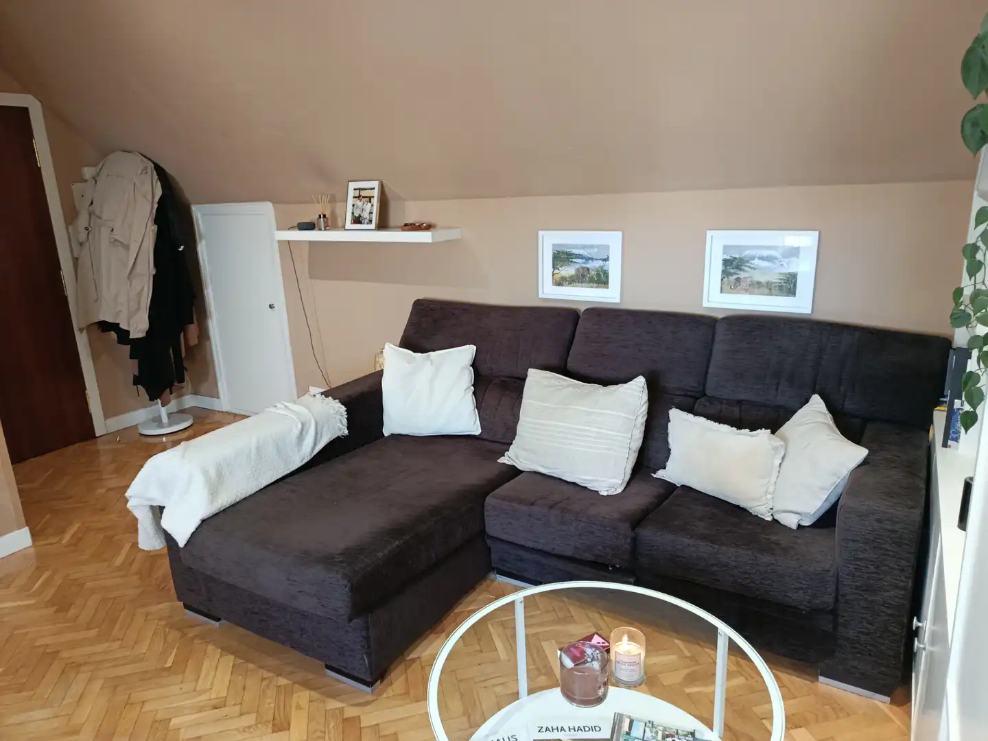 Sala d'estar de Pis en venda en Madrid amb Aire condicionat, Calefacció i Parquet