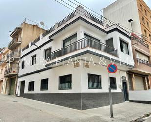 Exterior view of House or chalet for sale in Mataró  with Terrace and Balcony